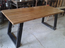 复古工业风格设计铁木餐桌 LOFT工作台 老木画案