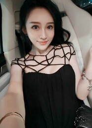 猫大王 2015夏季新款欧美时尚性感小黑裙镂空交叉露背纯色连衣裙