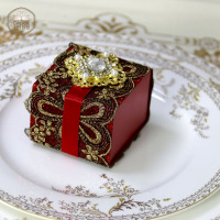 伊露高定制端欧式结婚创意喜糖盒2014新款糖果盒婚礼糖盒回礼烟盒