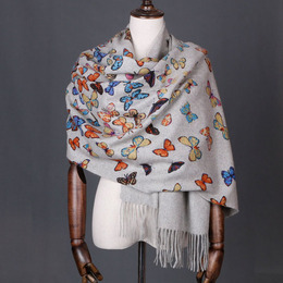 秋冬季女士时尚保暖加大加厚双面羊绒围巾披肩两用印花蝴蝶