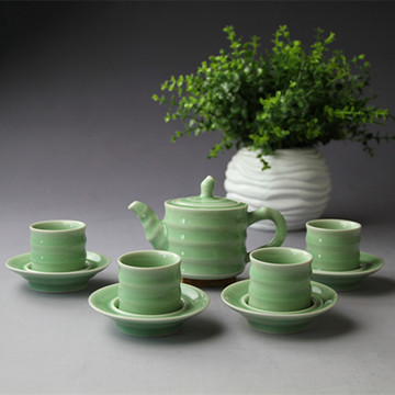 正品龙泉青瓷茶具套装 4茶杯4茶碟1茶壶装 高档礼品茶具