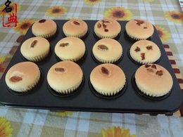 迷你cupcake香港正的一口12连模小纸杯蛋糕模具烤箱用烤盘不粘