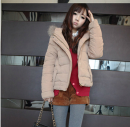 201冬季韩版大码宽松加厚短款女生外套保暖羽绒服连帽带毛棉上衣