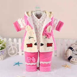婴儿衣服0-1-3-6-9个月棉袄外套装5新生儿秋冬季女宝宝棉衣三件套