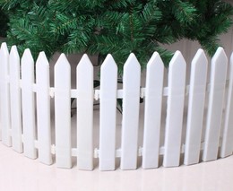 摩登圣诞节装饰用品圣诞树白色可拼接栅栏塑料围栏篱笆场景装饰