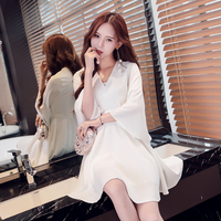 17夏季韩版 时尚修身七分袖系带收腰雪纺喇叭袖V领连衣裙纯白黑色
