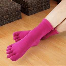 秋冬纯素色全纯棉中筒女士分脚趾袜 五指袜 保暖 舒适 抗菌除臭