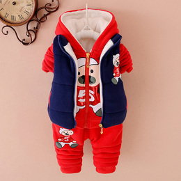 宝宝冬装0-1-2-3岁半婴儿套装一周岁男童加厚加绒卫衣6个月三件套