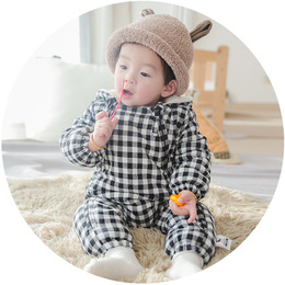 婴幼儿服装0-1岁男童婴儿冬装3-6-9个月女宝宝衣服加厚棉衣连体衣