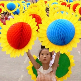 五六一孩子幼儿园儿童舞蹈表演出入场式手翻花道具太阳花向日葵