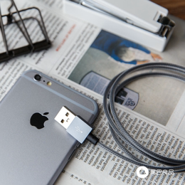 尾巴良品|solove素乐光纤丝编织iPhone数据线苹果充电线MFi认证