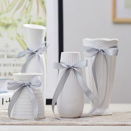 花瓶白色陶瓷现代简约日式可爱宜家风格小号家居家饰必备商务花器