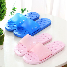 夏季居家凉拖鞋男女情侣款室内洗澡防滑软底塑料镂空漏水浴室拖鞋