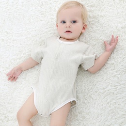 婴儿连体衣服宝宝三角哈衣包屁衣短袖夏新生儿0-3个纯棉爬服 彩棉